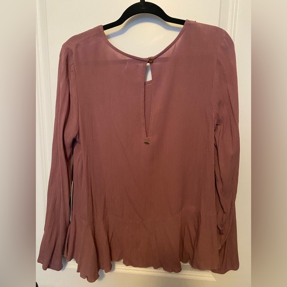 Stylish O’Neil clothing Selena top - Picture 4 of 5